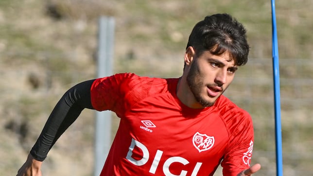 Carlos Martín: “Lucharemos por las tres competiciones”