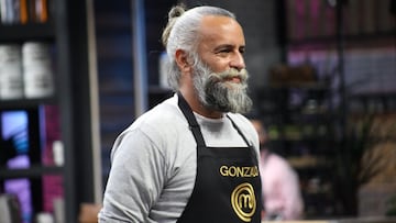 Gonzalo fue el tercer eliminado del programa MasterChef 2020