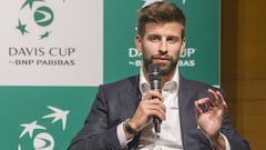 El futbolista del F.C. Barcelona y presidente del Grupo Kosmos Gerard Piqu&eacute; interviene durante la presentaci&oacute;n de la nueva Copa Davis en Madrid.