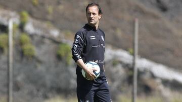 Etxeberria, entrenador del Tenerife.