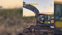 Diego Costa, su amigo y una retroexcavadora ¿Locura?