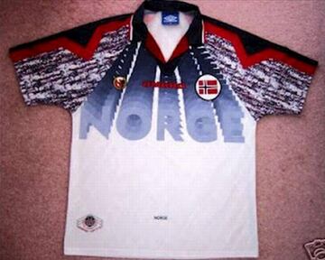 The Scandinavians' 1997/98 away shirt.