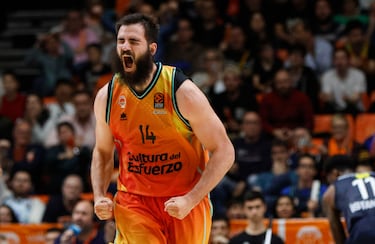 Webb III prolonga el sue?o taronja