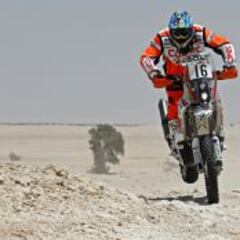 Quintanilla llega cuarto tras primera etapa del Rally Qatar