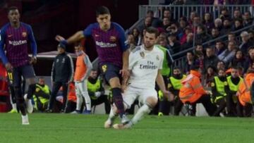 El pisot&oacute;n de Luis Su&aacute;rez a Nacho.