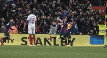 4-0. Sergi Roberto celebró el cuarto gol.