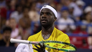 WASHINGTON, DC - JULY 25: Frances Tiafoe of the United States reacts against Ben Shelton of the United States during the men's singles match on day 5 of the Mubadala Citi DC Open 2025 at William H.G. FitzGerald Tennis Center on July 25, 2025 in Washington, DC. Scott Taetsch/Getty Images/AFP (Photo by Scott Taetsch / GETTY IMAGES NORTH AMERICA / Getty Images via AFP)