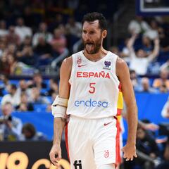 España, con Rudy al cielo