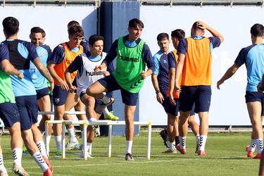 Antoñito Cordero, una joven estrella en el foco ante el colista