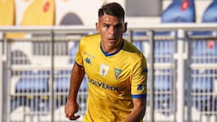 El curioso gol de sombrero de un chileno en la liga de Portugal