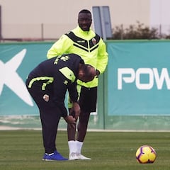 Juan Cruz no se entrena y pone en jaque a la defensa