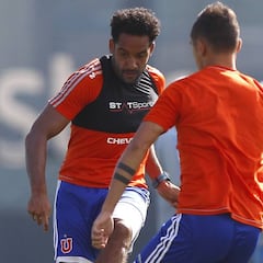 Beausejour se recupera y sería titular en la U frente a Temuco