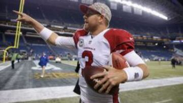 Carson Palmer celebra la victoria de los Cardinals sobre los Seahawks.