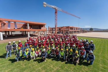 Plantel del Atlas visita sus futuras instalaciones