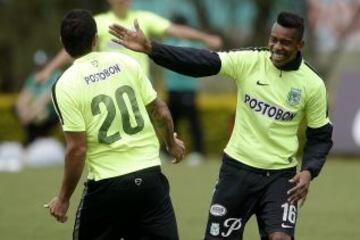 El equipo de Juan Carlos Osorio entrena con los mejores jugadores previo a sus dos compromisos definitivos que tendrá en el torneo doméstico y en la Copa Libertadores.