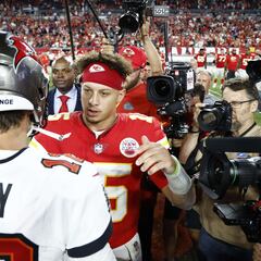 Patrick Mahomes es comparado con Tom Brady por QB2 de Chiefs