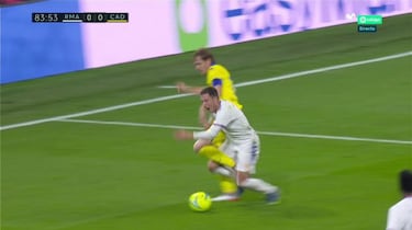 El Madrid se harta: los 6 penaltis no pitados de los que se queja