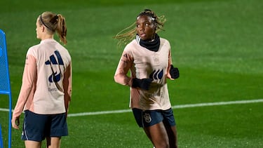 24/11/25 ENTRENAMIENTO DE LA SELECCION ESPAÑOLA FEMENINA EN LA CIUDAD DEL FUTBOL DE LAS ROZAS
EDNA ESPAÑA