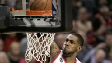 Un triple de Dorell Wright salva a los Blazers ante los Kings