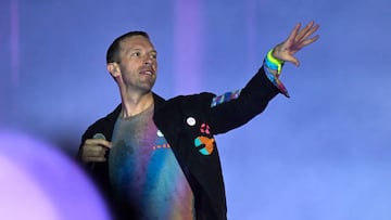 British singer Chris Martin of British band Coldplay performs on the main stage during Rock in Rio music festival at Rio 2016 Olympic Park in Rio de Janeiro, Brazil, on September 11, 2022. (Photo by MAURO PIMENTEL / AFP) (Photo by MAURO PIMENTEL/AFP via Getty Images)