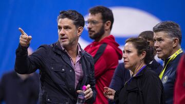 Irarragorri sobre Cocca en el Tri: “Yo no lo puse”