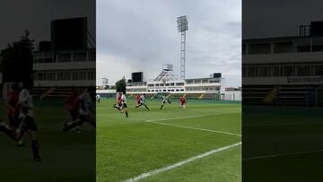 La gran jugada de Colo Colo ante Huracán: finta genial de Rojas y gol de Bouzat