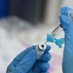 Who can get the booster shot for covid-19? Where can I get it?