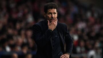 Simeone, pensativo.