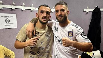 Óscar Díaz y Ezequiel Gurría después del combate por el EBU Silver del superwelter.