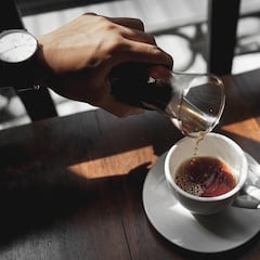 Un estudio confirma que el café solo o tinto reduce el riesgo de muerte