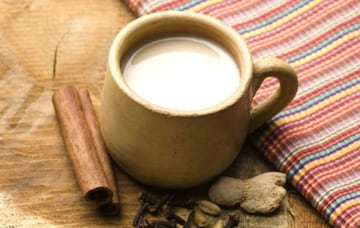 El atole de maíz o atole blanco es una bebida tradicional mexicana.