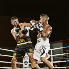 Cristóbal Lorente ganó en Barcelona con una mano rota