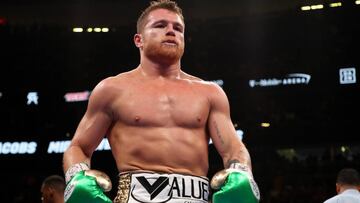 Canelo &Aacute;lvarez durante su combate con Daniel Jacobs.