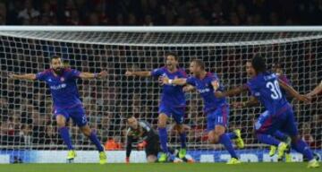 Felipe Pardo hizo gol y asistencia en el Emirates Stadium 