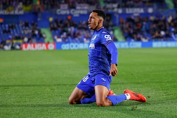 Juega en el Getafe desde la presente temporada 2024-25. 