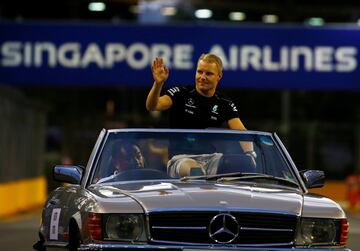 Valtteri Bottas llegando al circuito del GP de Singapur. 