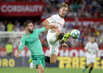 Luuk De Jong y Dani Carvajal.