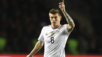 Mensaje de Kroos a Neuer tras su operación: 'Tómate tu tiempo'