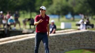 MCKINNEY, TEXAS - MAY 14: Joaquin Niemann of Chile walks to the 18th green during the third round of the AT&T Byron Nelson at TPC Craig Ranch on May 14, 2022 in McKinney, Texas.   Gregory Shamus/Getty Images/AFP
== FOR NEWSPAPERS, INTERNET, TELCOS & TELEVISION USE ONLY ==