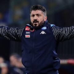 El cisma de un Nápoles que nunca acaba de renovarse