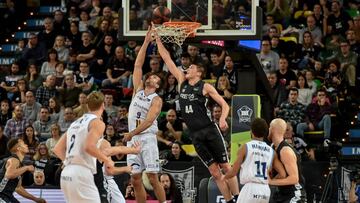 07/12/19 PARTIDO DE BALONCESTO LIGA ENDESA ACB
BILBAO BASKET - MORABANC ANDORRA
JAYLON LLOVET Y LAMMERS