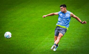 Otro problema añadido: Samu Calera todavía debe cumplir sanción