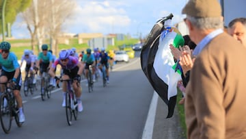 La Vuelta Ciclista a Extremadura Femenina ya vela armas en Herrera del Duque