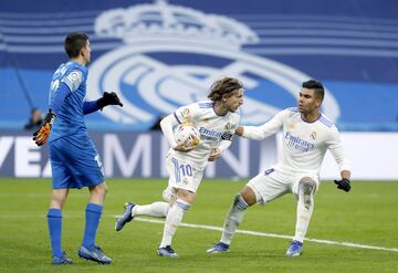 Modric celebra el 1-2 para el Real Madrid.