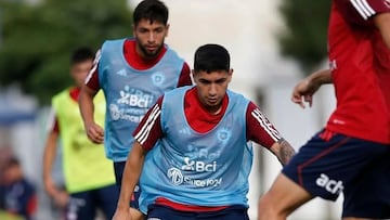 “Tuvo una vida complicada, pero tiene todo para salir de Chile; no pensé que lo llamarían tan rápido a la Roja”