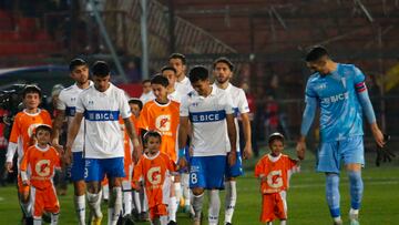 Es chileno y viene de España: la UC definió el primer refuerzo