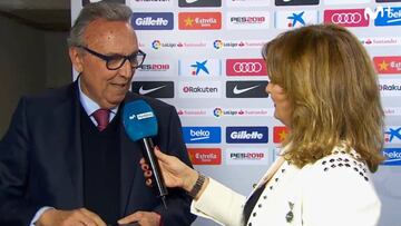 Joan Gaspart, con Mónica Marchante.