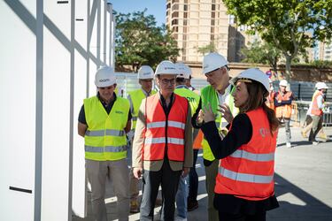 La alcaldesa de Zaragoza, Natalia Chueca, comentó que la obra avanza "sin sobresaltos ni imprevistos".