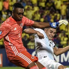 Millonarios inscribe al arquero Esteban Ruiz