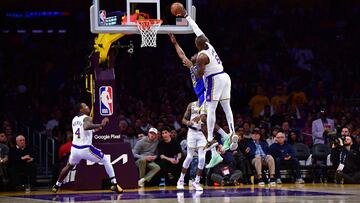 The Los Angeles Lakers blew out the Golden State Warriors to take a 2-1 series lead in Game 3 thanks to another double-double from Anthony Davis.